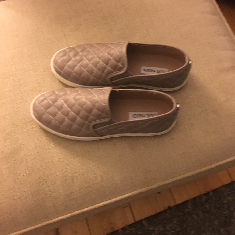 Steve Madden Tennis Shoes